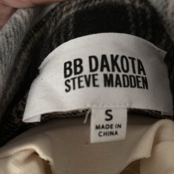 Black White Cream Color Plaid Button-Up Jacket/ Shacket Size Small - Picture 4 of 6